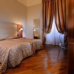 ** Hotel Golden Italia